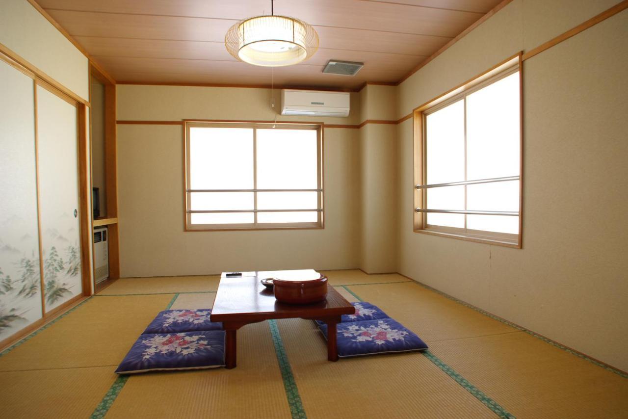 Hotel Elm Ishiuchi Minamiuonuma Eksteriør billede